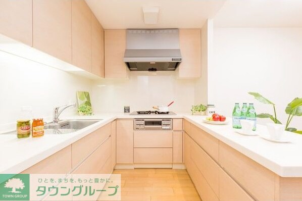 プライムメゾン富士見台の物件内観写真